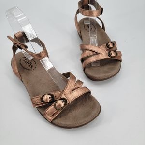 Taos Sandals 7